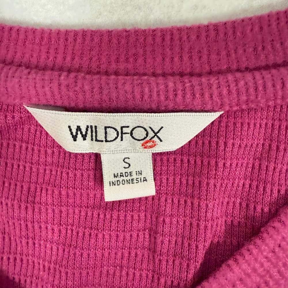 Wildfox Haley Thermal Top Womens Size Small Pink Waffle Knit V-Neck Long Sleeve - Picture 4 of 6